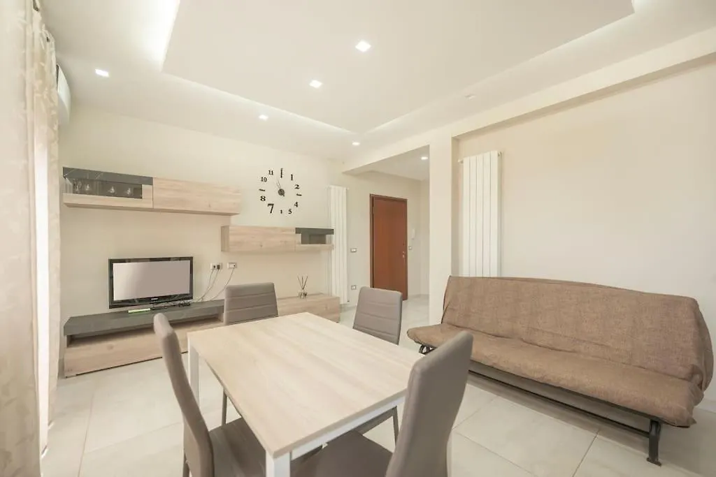 Mestre Suite 0*,